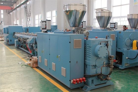 50 - 200mm Pipe Plastic Extrusion Machine SJSZ65 / 132