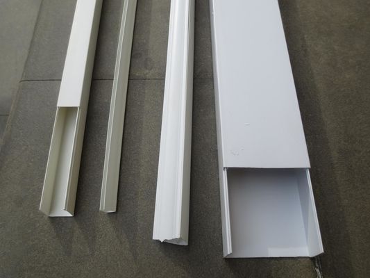 Dây chuyền sản xuất hồ sơ nhựa PVC cứng Chức năng cảnh báo lỗi cho đường trục điện